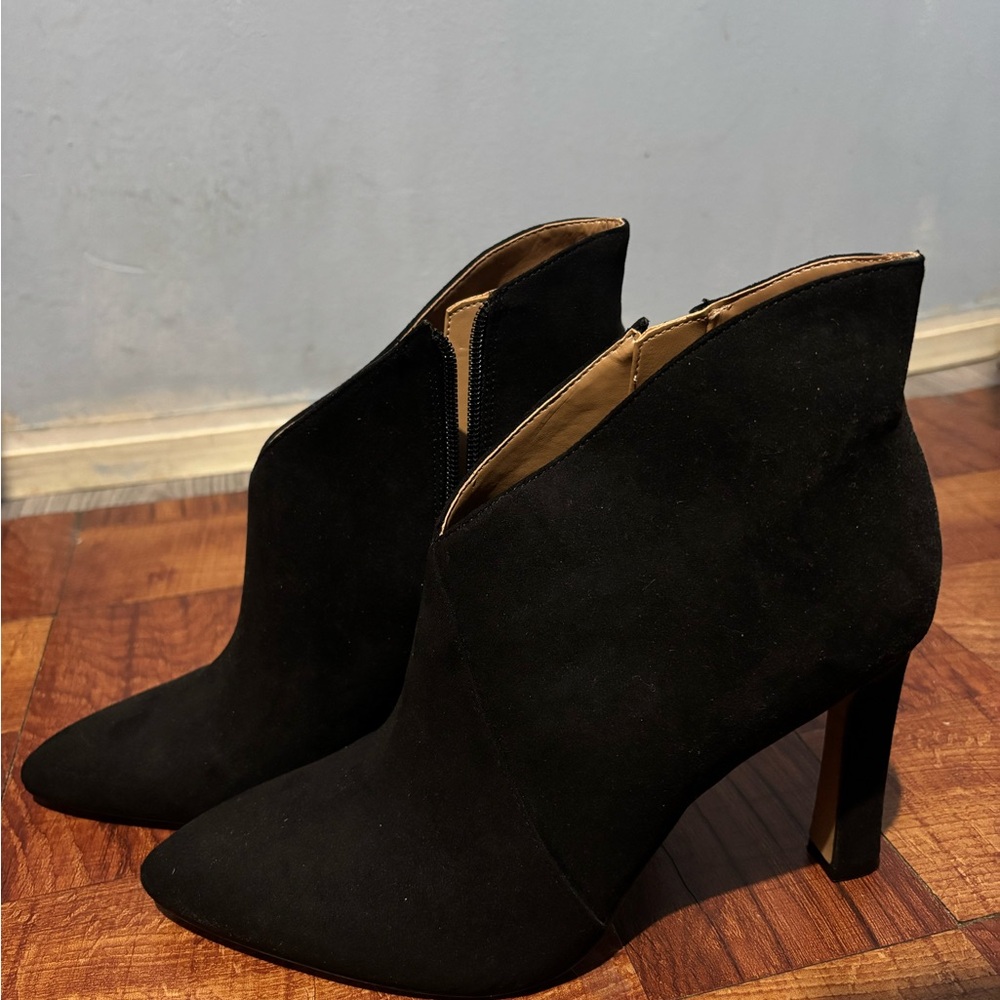 Jessica Simpson Black Ankle Boots